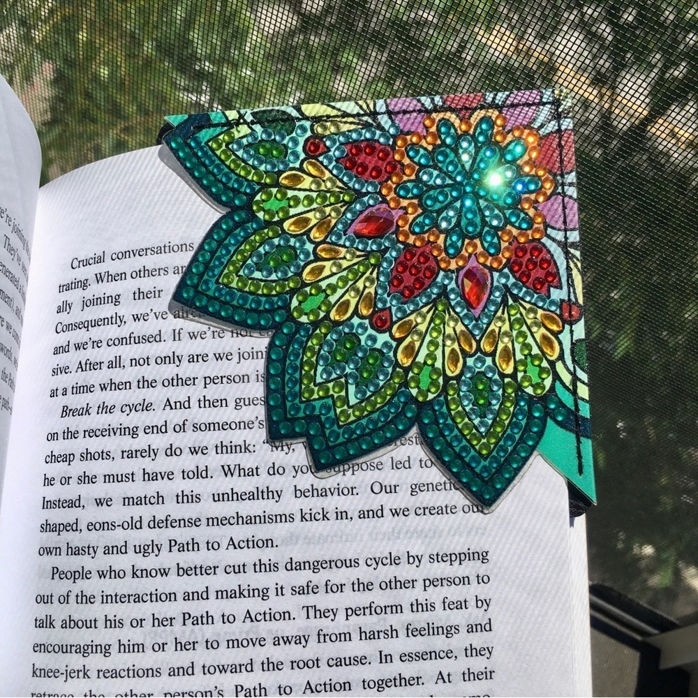Diamond Art Lotus Flower Corner Bookmark, Colorful, Sparkly, Bling (TEAL) - Picture 3 of 17